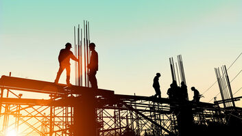 Jak sprawdzić firmę budowlaną? Ważne informacje dla samorządów i przedsiębiorców